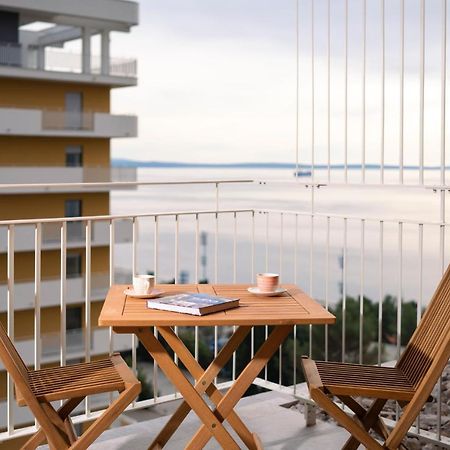 Mannequin: Sea View, Private Parking In The Garage Apartment Rijeka Bagian luar foto