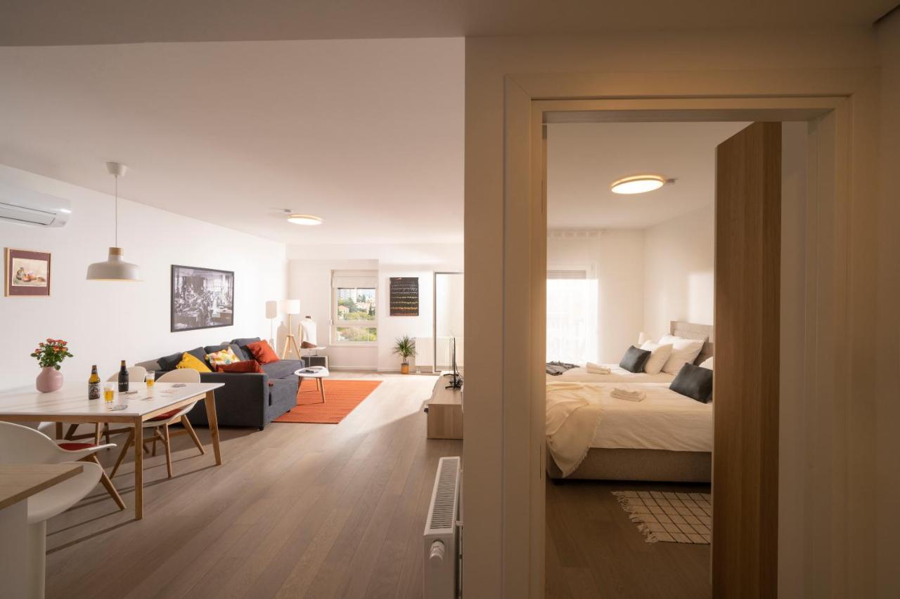 Mannequin: Sea View, Private Parking In The Garage Apartment Rijeka Bagian luar foto